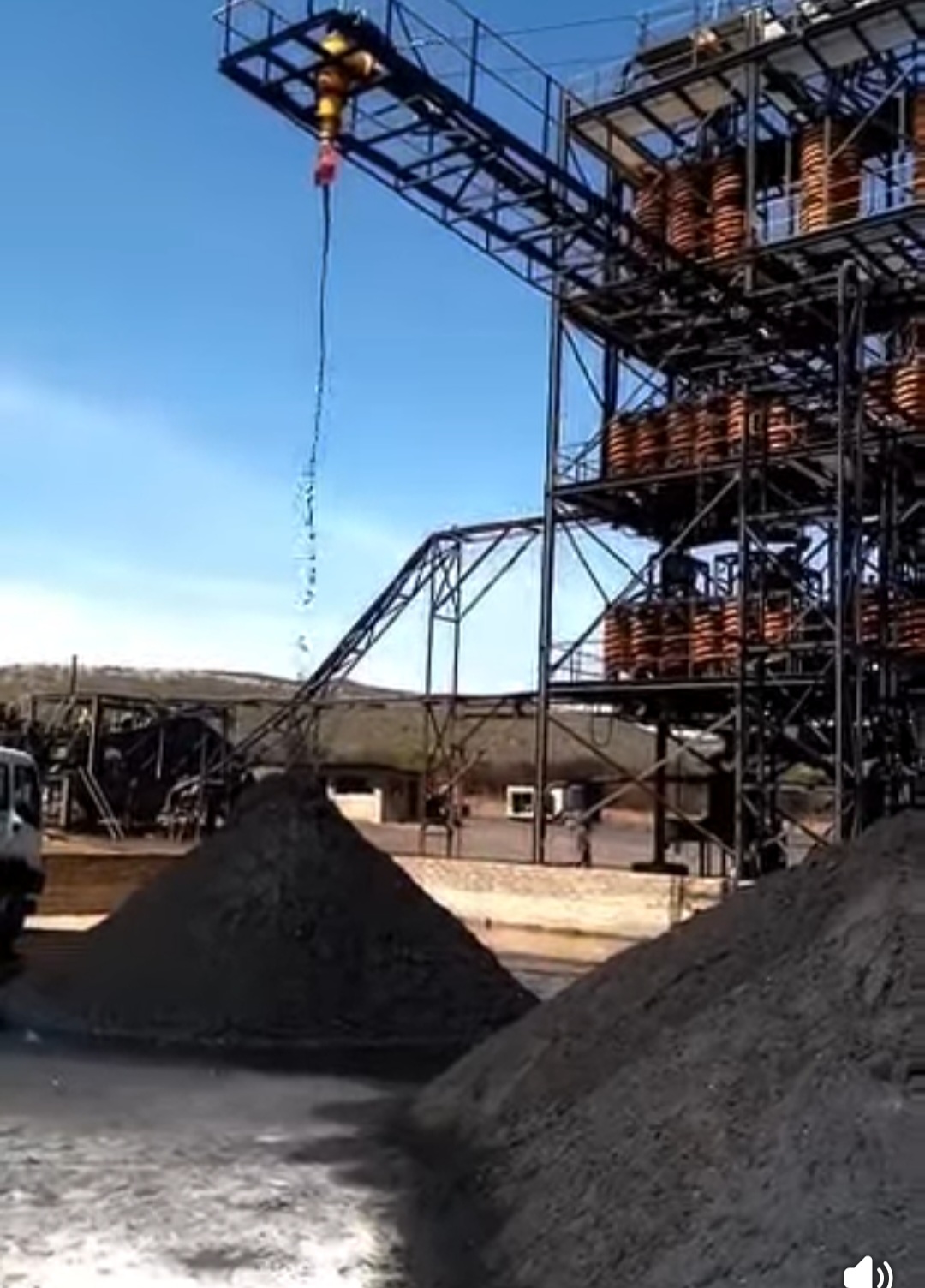Concentrate stockpile ready for haulage