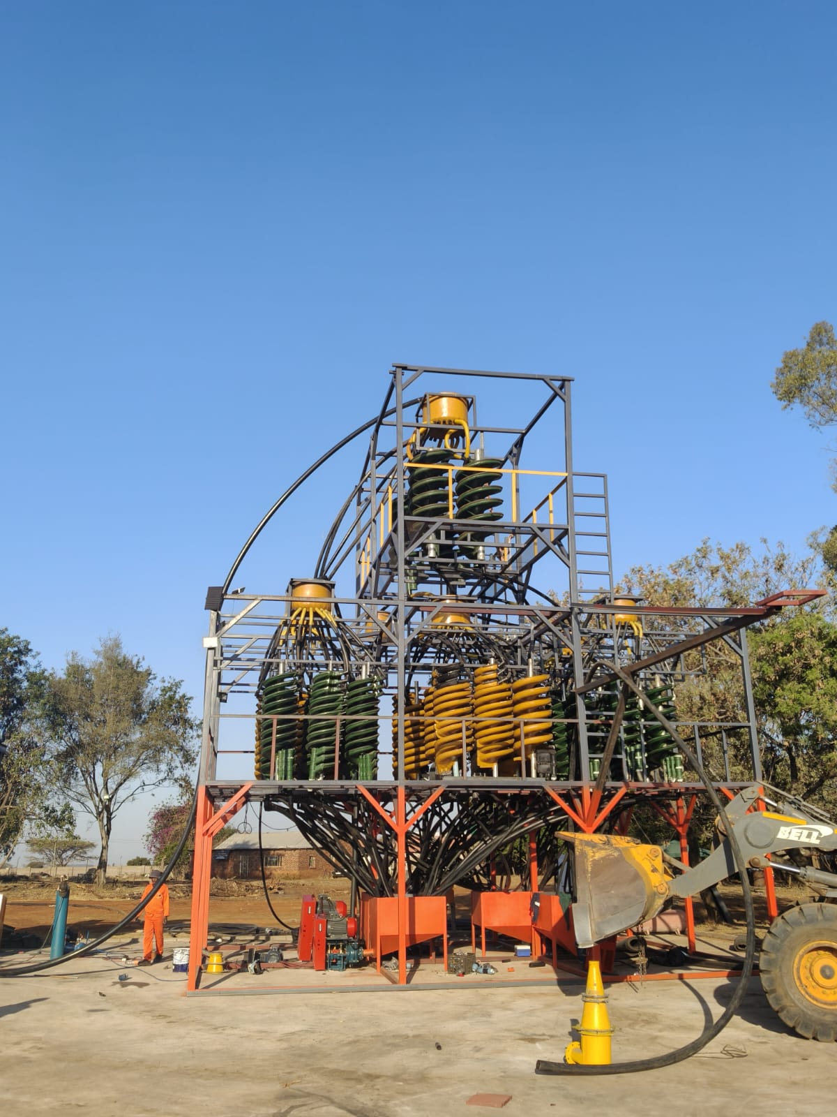 Spiral plant with Bell loader feeding the circuit